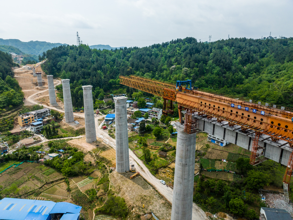 贵州毕节叙毕铁路工程进入收尾冲刺阶段