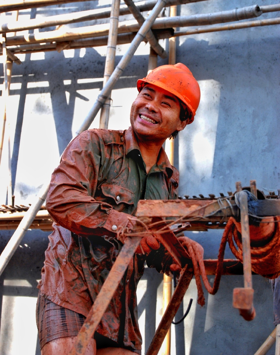 致敬父亲这些所谓的父亲都是负重前行的平凡男人玫瑰