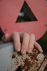 391625