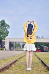 001