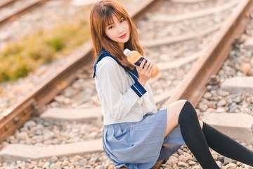 63126