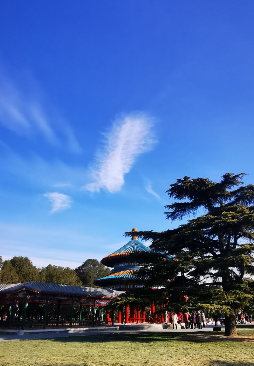 祥云缭绕双环亭