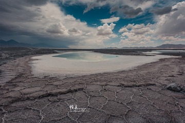 001