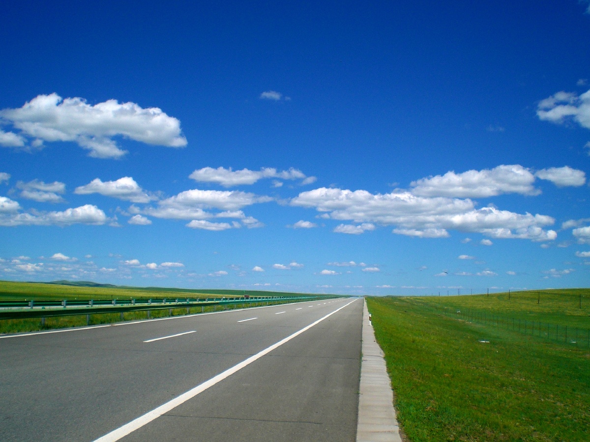 海拉尔草原公路