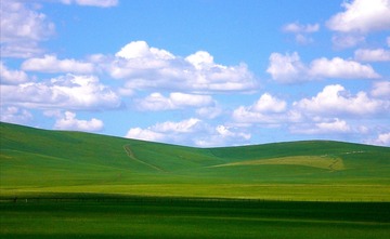 464737