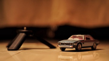 630369