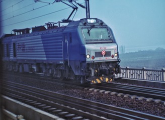 646585