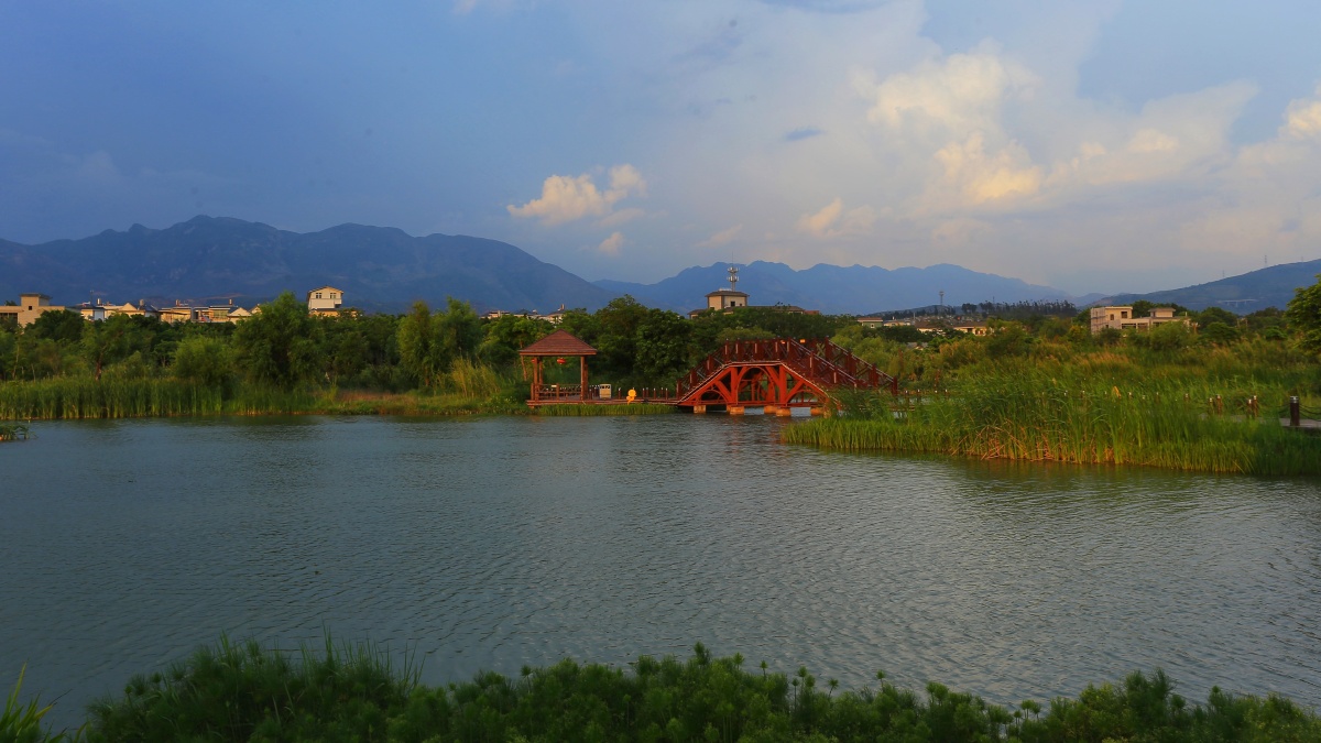 开远凤凰山湿地公园