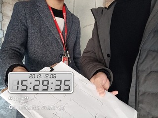 2728833