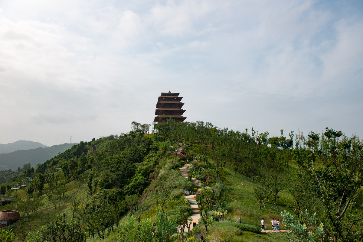 龙泉山城市森林公园丹景台