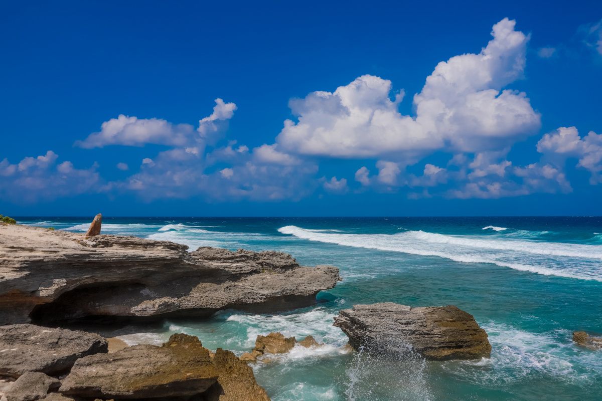 美丽的西沙永兴岛老龙头