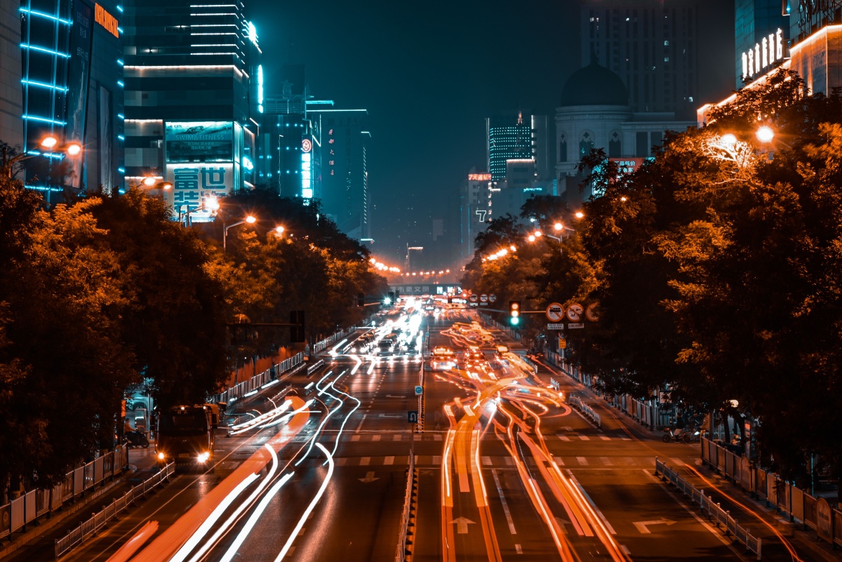 锦州站的流光夜景