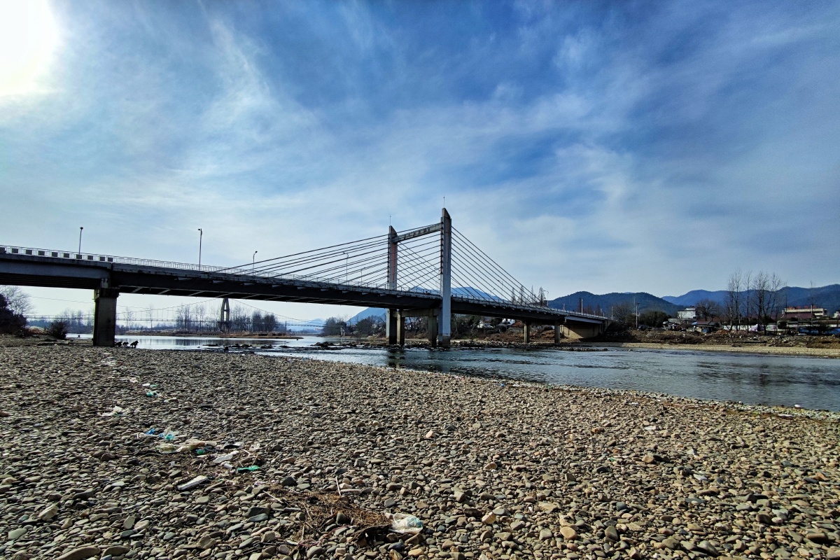 青弋江大桥赏冬景