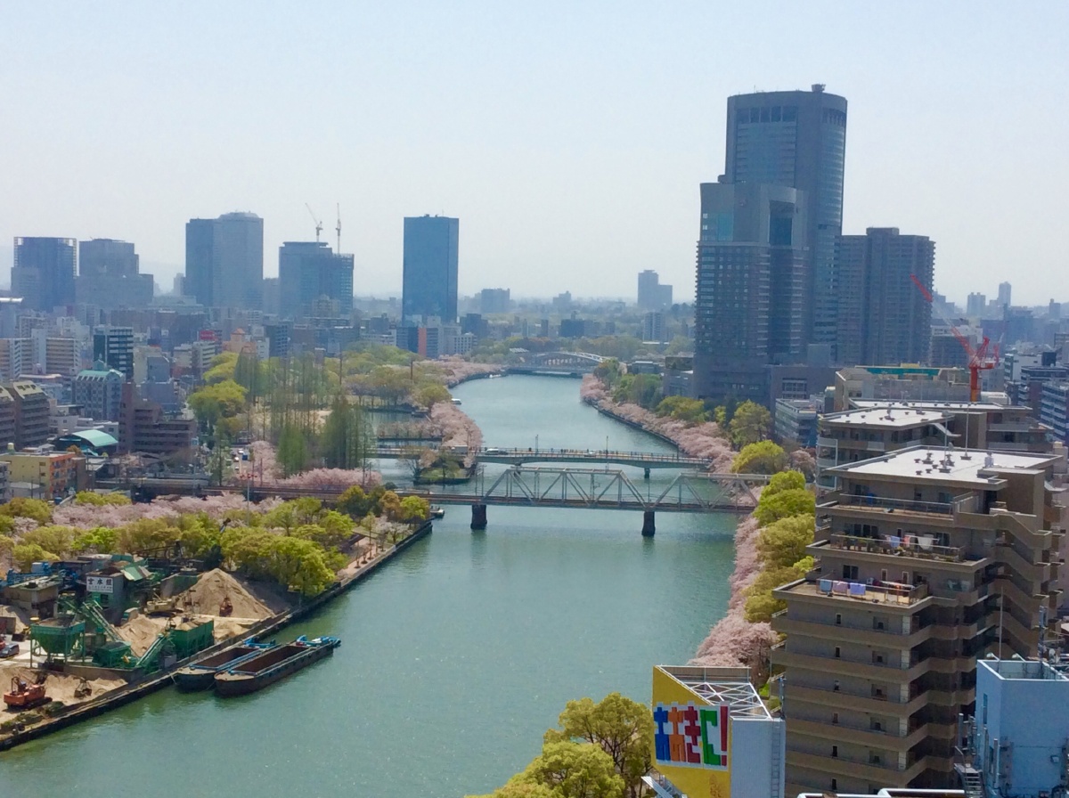 日本风情1大阪湾游船2姬路城3纪伊半岛游船4桥墩岩5雪国白川乡6大阪