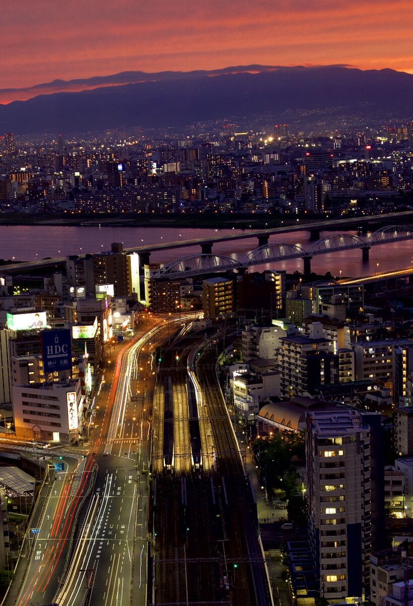 夜幕低垂