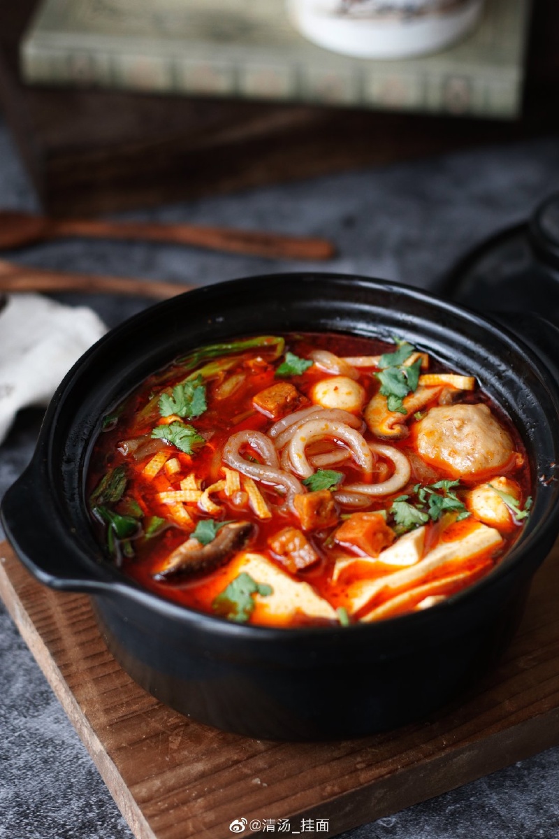 砂锅土豆粉,确定不来一碗?哈哈 - 清汤_挂面 - 图虫