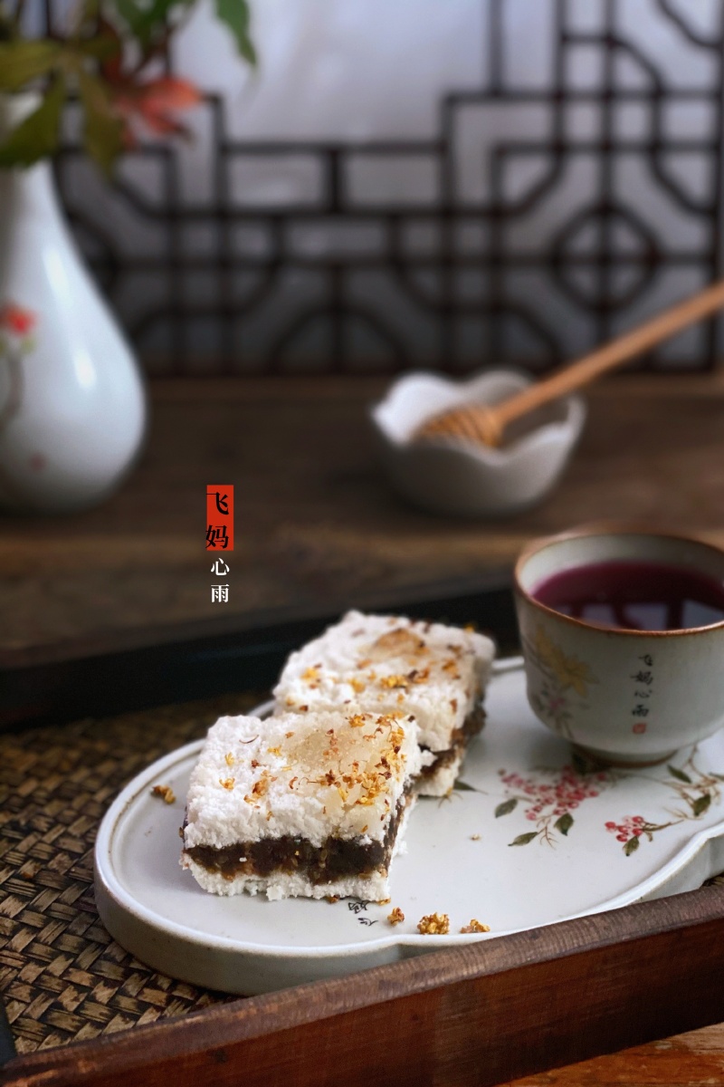 吃早餐是一种态度#今日早餐:桂花糕,红枣莲子小米粥,蒜香牛肉土豆