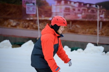 1618042
