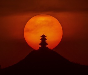 001