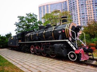 3028