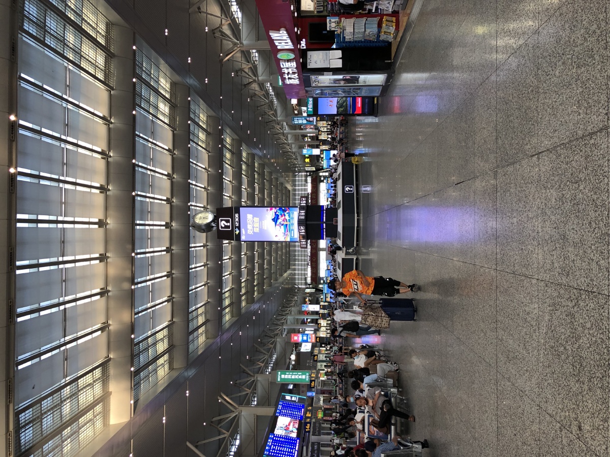 上海虹桥火车站建筑室内装饰设计人文纪实街拍