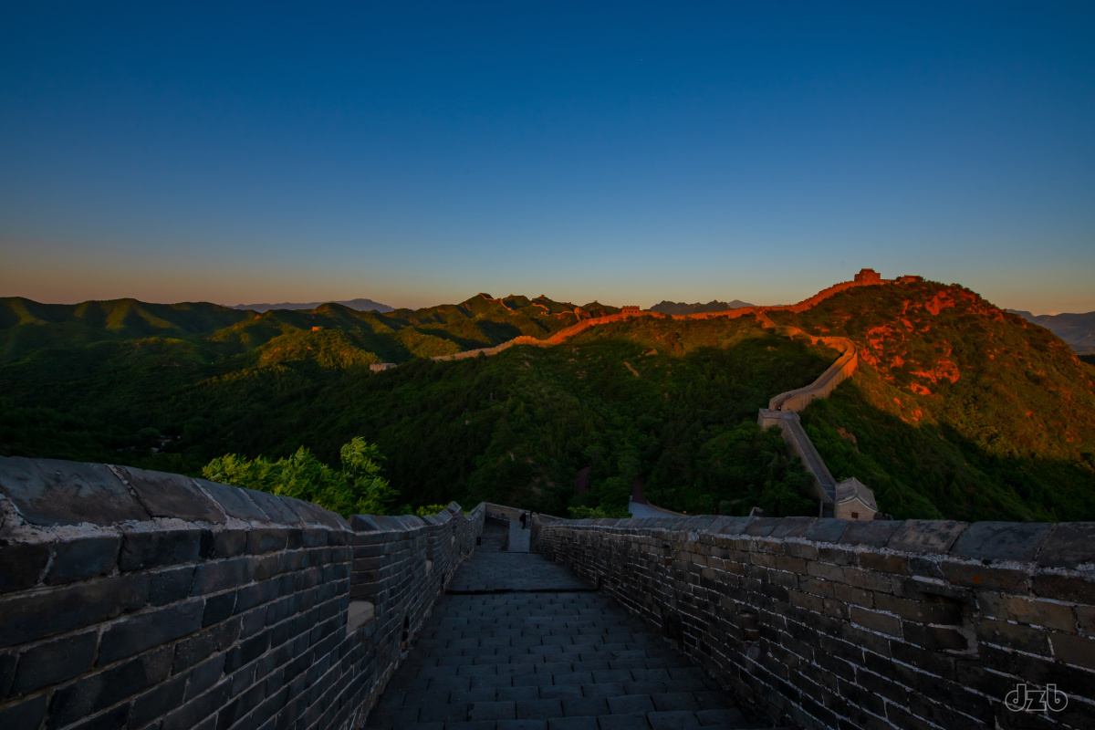 金山岭长城雄伟壮观景色迷人