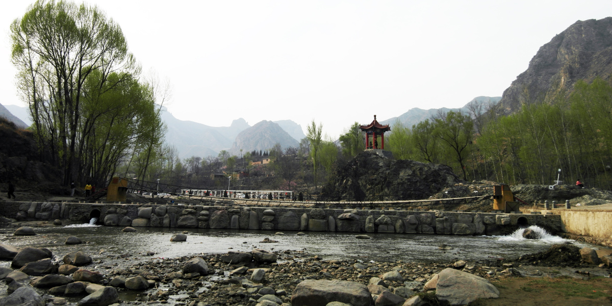 山西省灵丘县花塔村