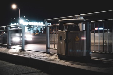 977710