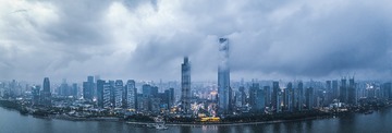 云雾江城