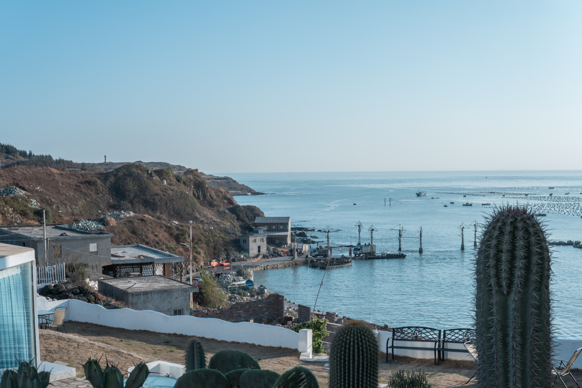 海边的小渔村镇海角