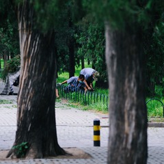 001