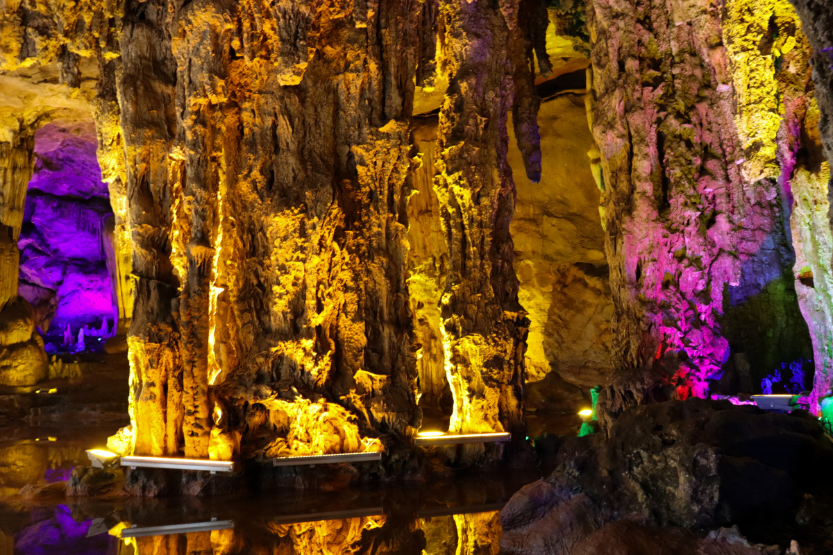 云南第一洞阿庐古洞