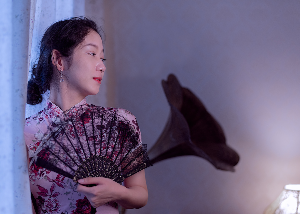 室内人像,旗袍少女.