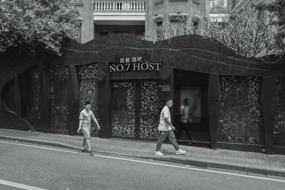 北京建国饭店主酒吧,长安街沿线酒店建议入住西城区酒店或餐馆