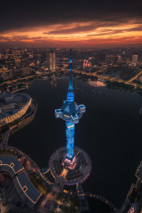湖心夜璨