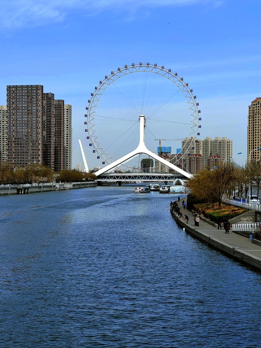 天津之眼是如今已成为网红打卡地这里是三岔河口是天津卫的发祥地