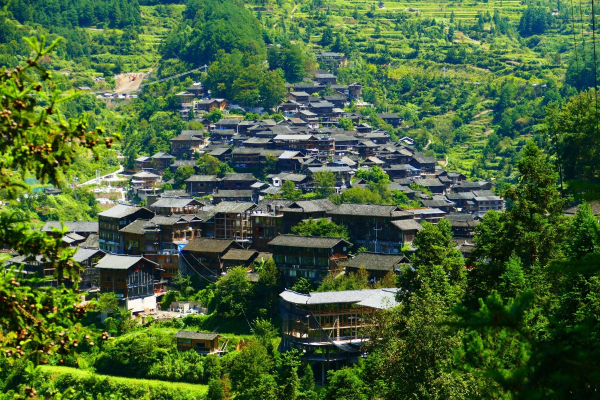 千户苗寨黔东南最靓的风景线民族特色鲜明文化底蕴深厚