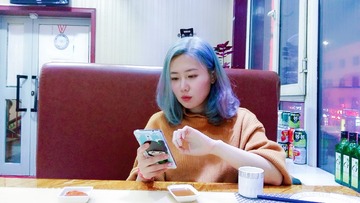 1802427