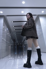 001