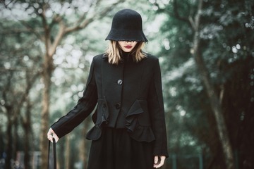 001