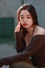 001