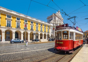1090073