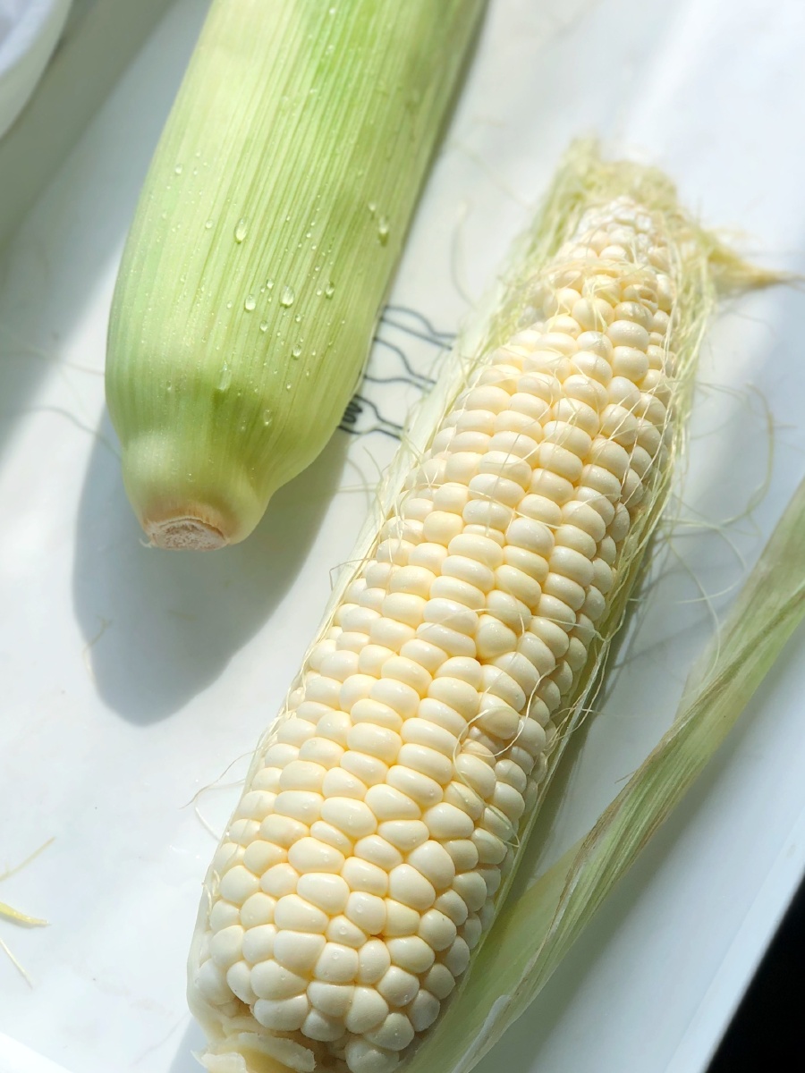 牛奶白冰糖玉米又甜又嫩