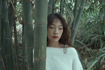 001