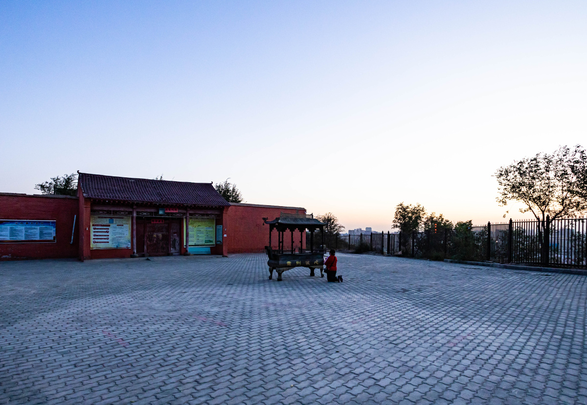 红庙子道观祈祷