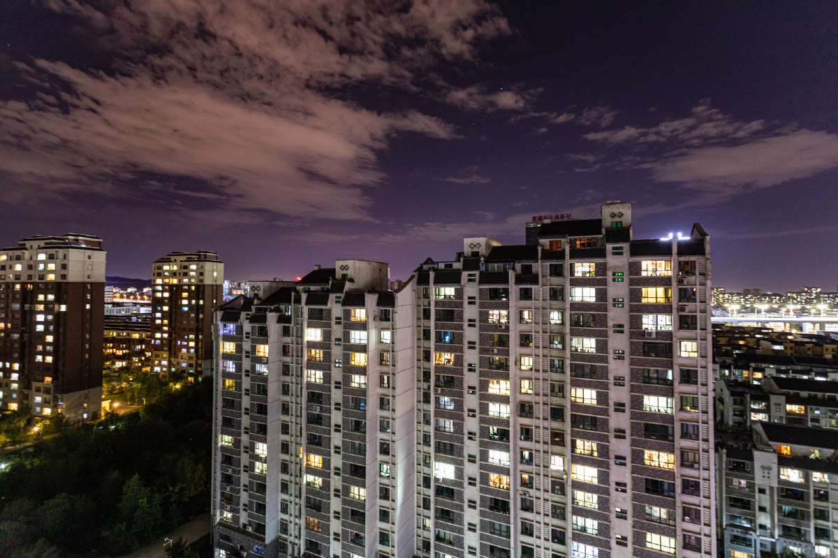 小区夜景