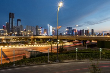 城市建筑群——蓝色夜幕