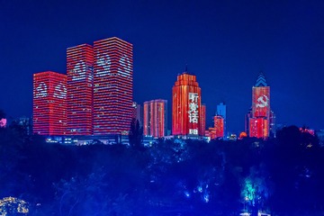 彩色城市——乌鲁木齐灯光秀（卌四）