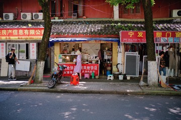 1AFC68D4-30DB-4A17-AA02-22EA56910694/L0/001