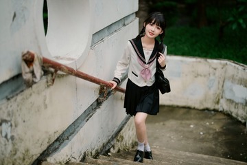 0EC1F8EC-18EE-48FC-82E7-503EF3F5A328/L0/001